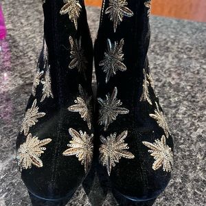 & Other Stories Black Velvet Sequined Ankle Boots Sz 38 US 7.5